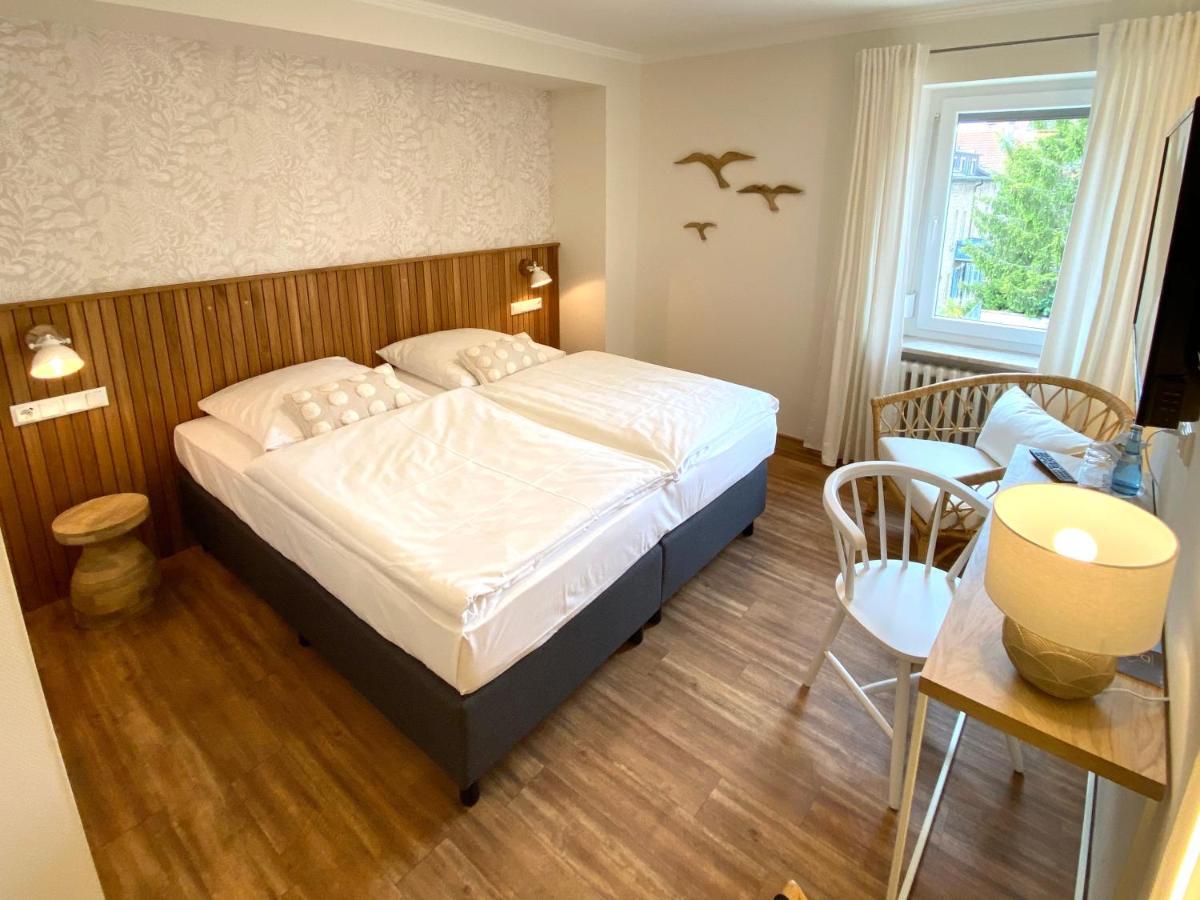 Hotel Deutsches Haus Kitzingen Buitenkant foto