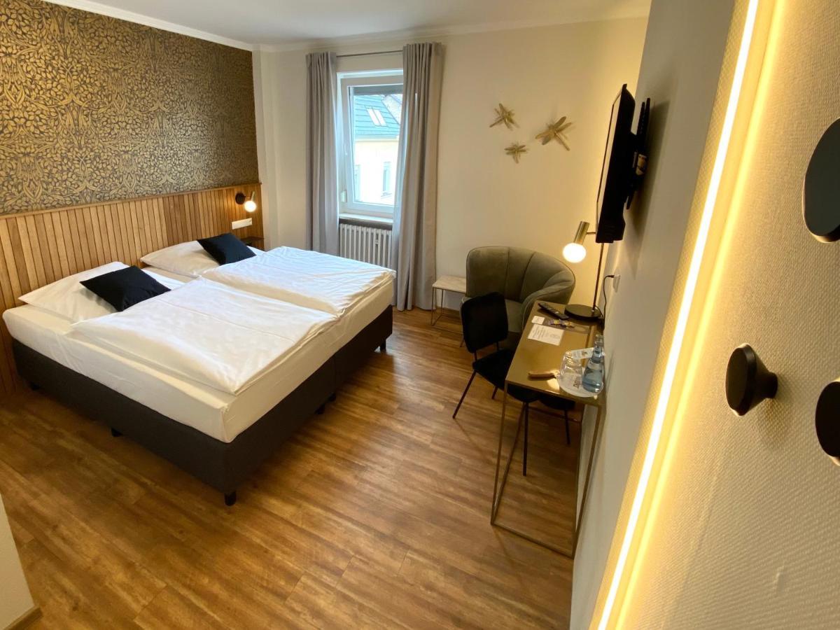 Hotel Deutsches Haus Kitzingen Buitenkant foto